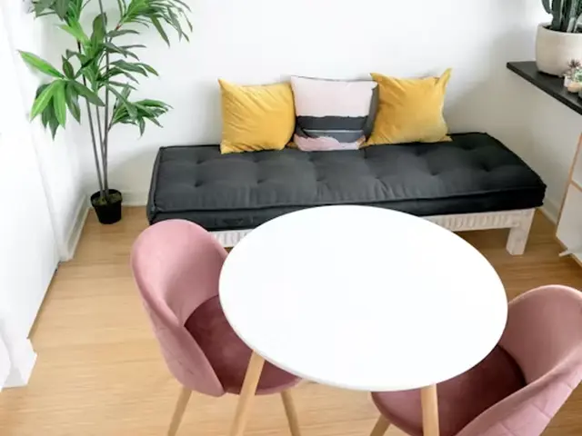 Ảnh phòng khách nhỏ kèm bài đăng